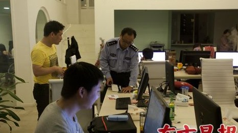 沪上阿飞“小偷微博”由广告公司操盘