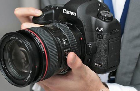 网爆佳能单反数码相机被指存质量缺陷