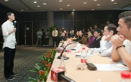 淘宝商城内乱：马云道歉但称“不是妥协”　