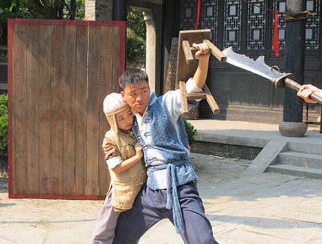 《我的父亲是板凳》称霸卫视 中视丰德买断版权