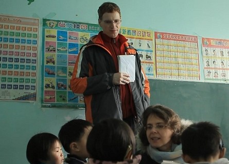 湖南长沙洋雷锋开面包店培训聋哑人
