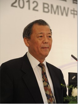 “BMW中经智库走进商学院”第三站在上海交大安泰举行
