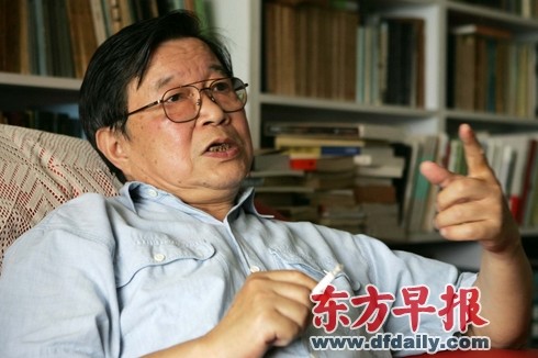 复旦大学教授朱维铮昨日因病去世 享年76岁