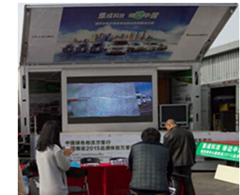 图雅诺万里行至上海滩 元首国宾车争雄长三角