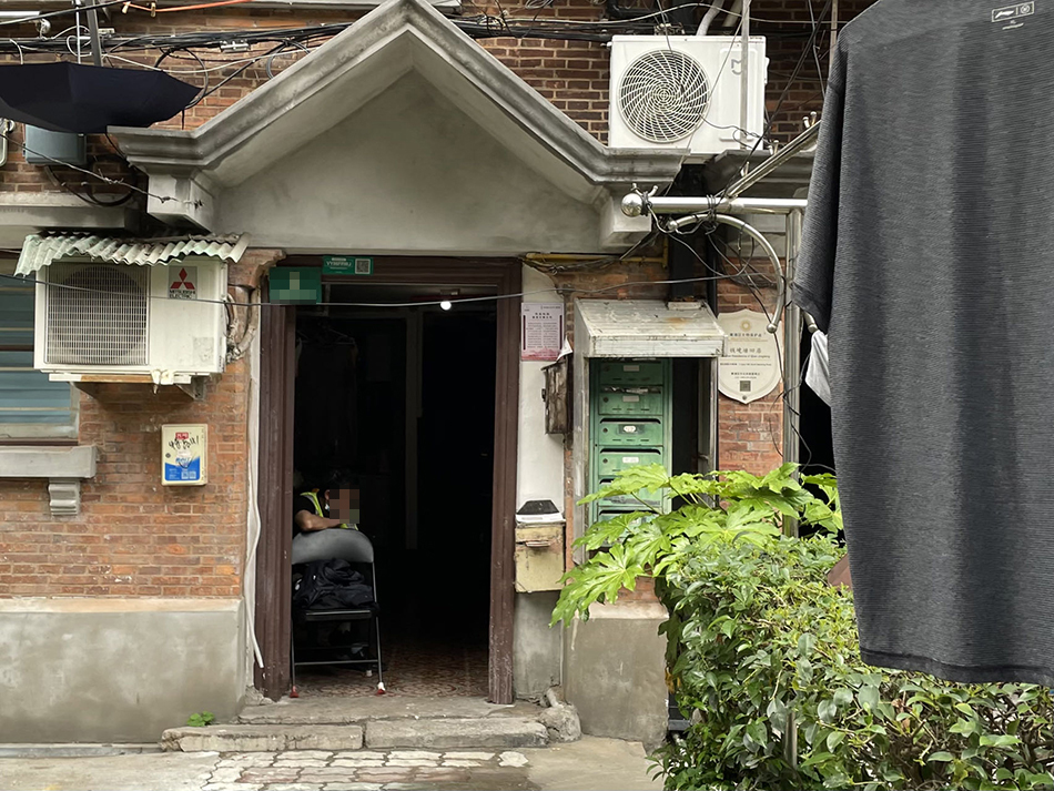 昔日上海网红葱油饼店主“阿大”擅自装修天井被叫停，重操旧业还有希望吗？