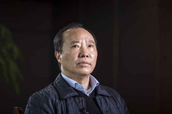 贵州茅台原董事长袁仁国生前在NICU抢救十余天，村民称其之前祭祖倒茅台酒